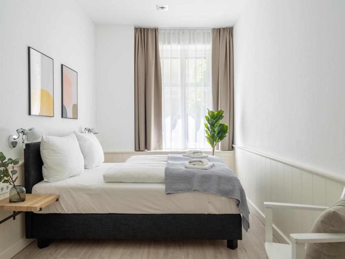 Apartments Berlin Lottumstrasse 4 Берлин Екстериор снимка